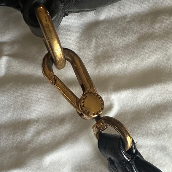 Marc Jacobs small Natasha - Black Leather Crossbody Bag with Gold Accents - Picture 6 of 6